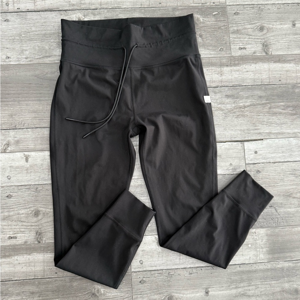 Vuori Black leggings